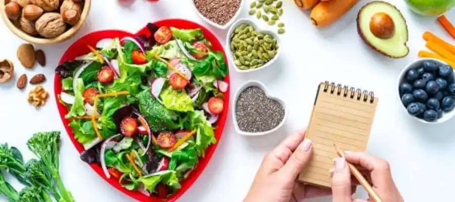 Evde Kolay Hazırlanan Gıda Ürünleri ile Tasarruf ve Sağlıklı Beslenme Yöntemleri