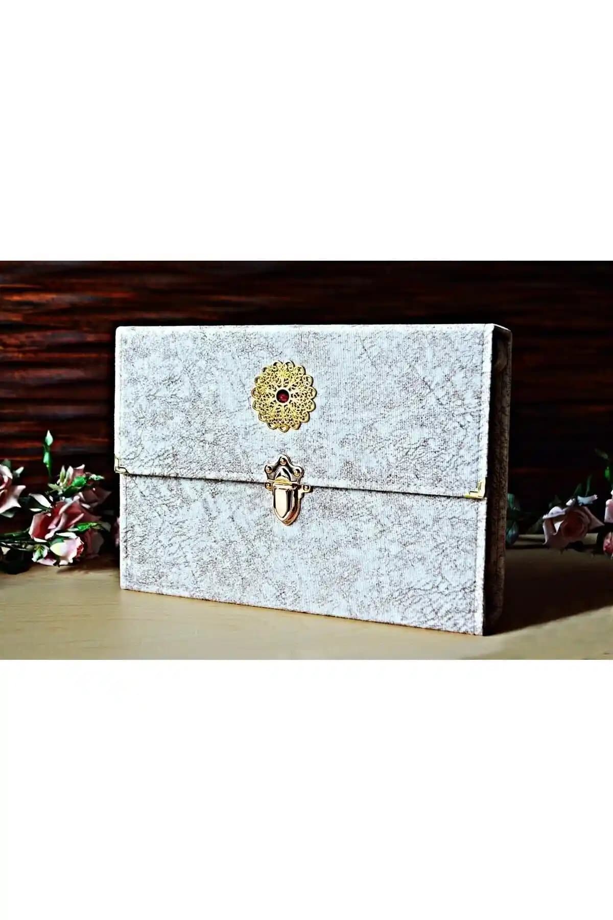 Medrese Yayınları Hatim Cüzü Seti: Pratik ve Şık Kur'an-ı Kerim Taşıma Çözümü