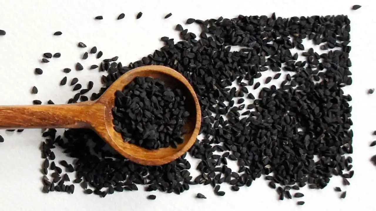 Çörek Otunun İçeriğindeki Vitaminler ve Sağlığa Faydaları Hakkında Detaylı Bilgi