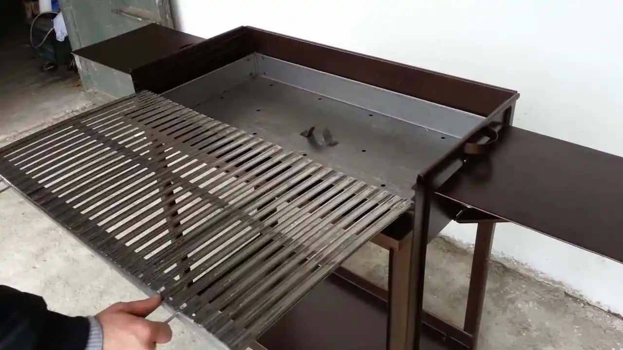 Mangal Çeşitleri ve Seçim Rehberi: En Popüler ve Lezzetli Pişirme Yöntemleri