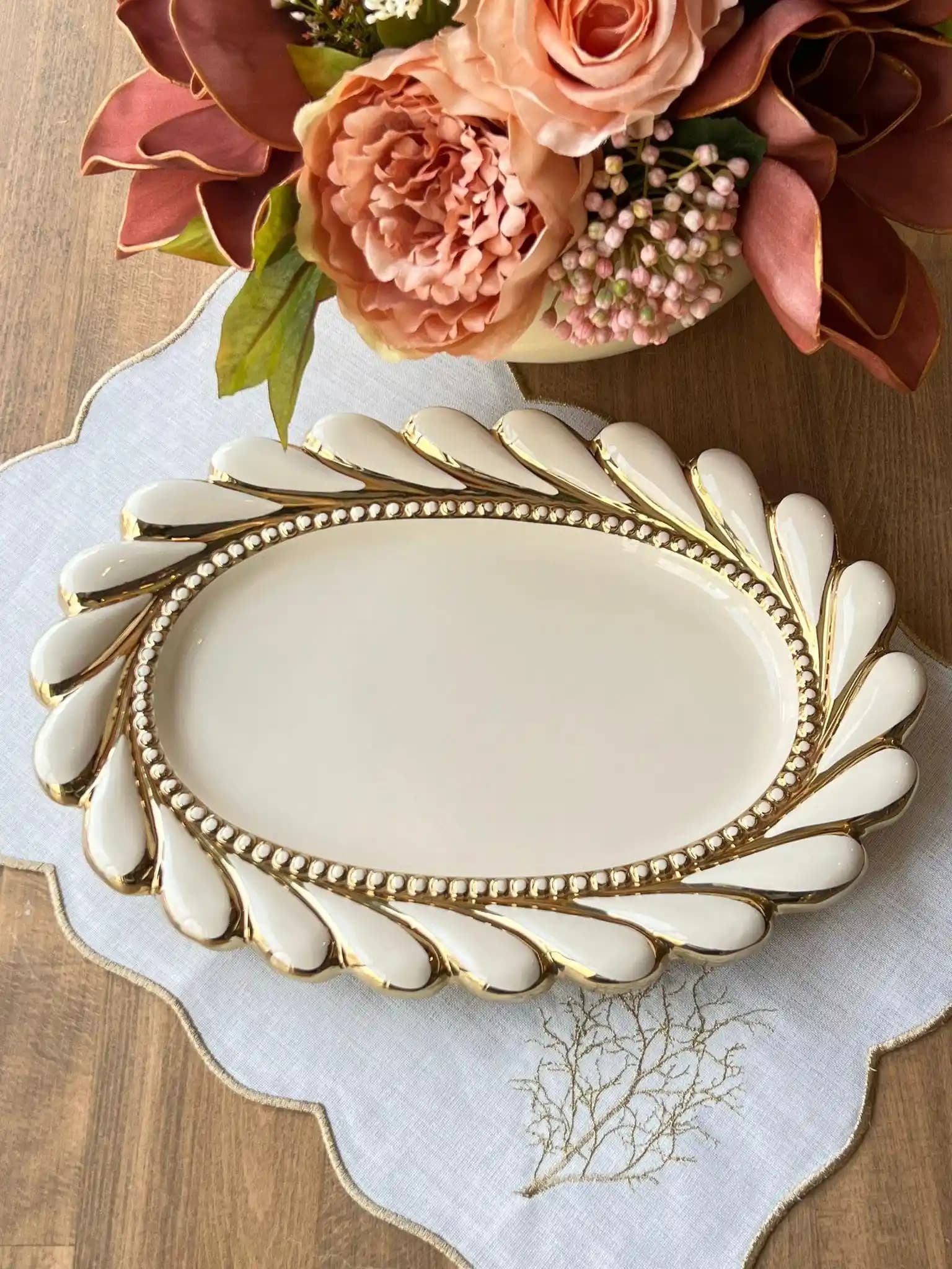 Oval Servis Tabağı Seçenekleri ve Sofrada Şıklık Sağlayan Özellikleri