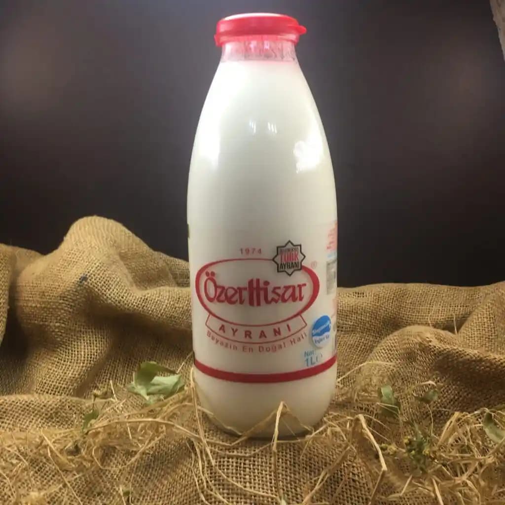 Öz Hisar Ayran: Geleneksel Üretimle Tazelik ve Sağlık Sunan Doğal Ayran Seçeneği