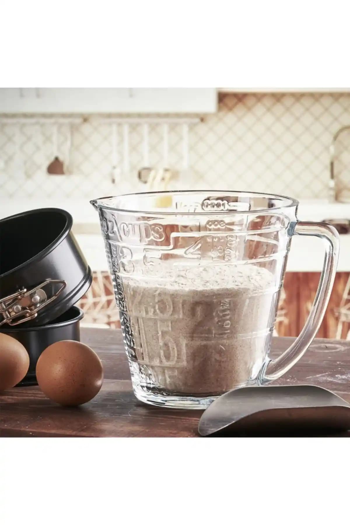 Paşabahçe Şeffaf Ölçü Kabı: Mutfakta Hassas ve Dayanıklı Ölçüm Aracı