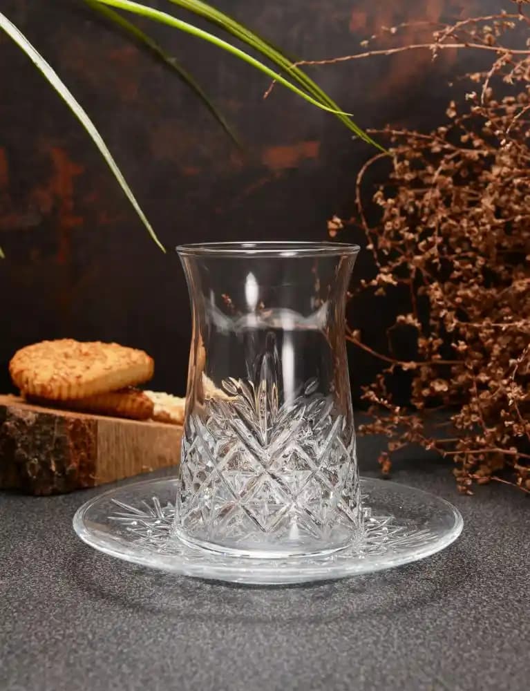 Paşabahçe Timeless Çay Seti: Şıklık ve Fonksiyonelliği Bir Arada Sunar