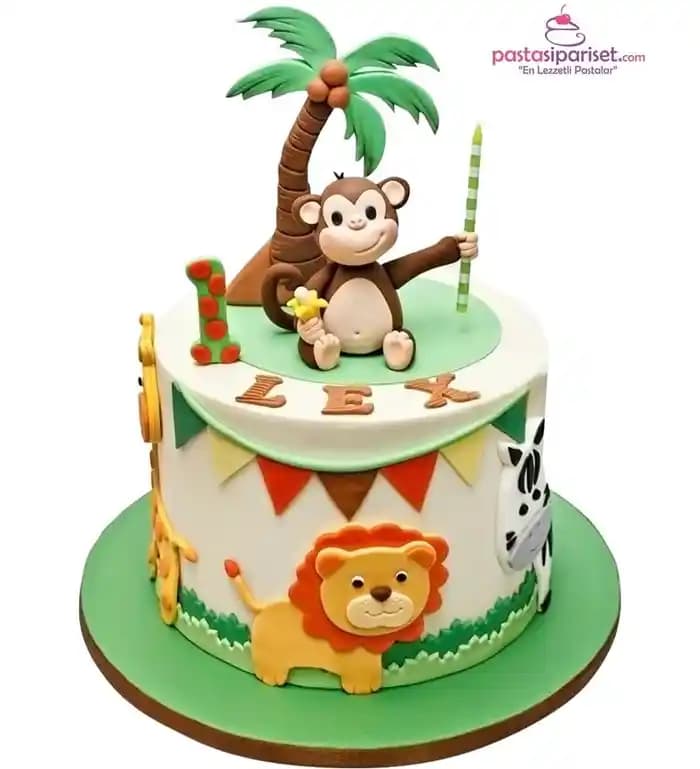 Safari Temalı Yaş Pastalar: Doğal ve Hayvan Figürleriyle Özel Kutlamalar
