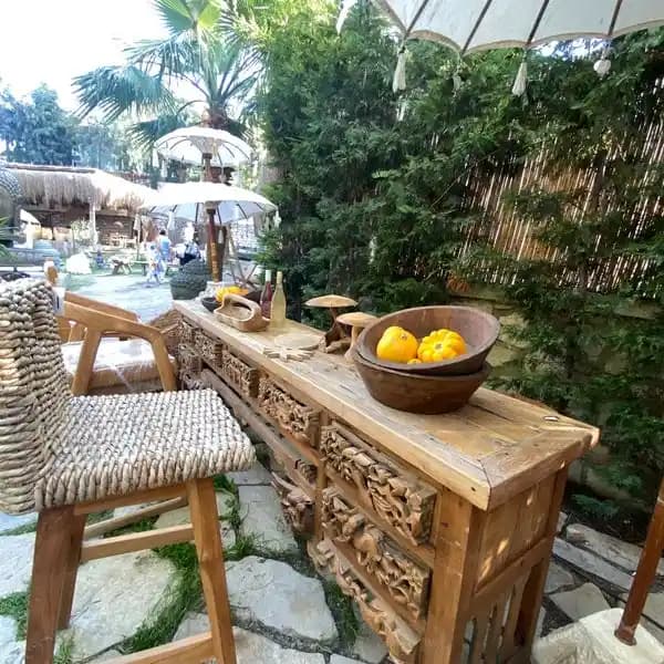 Urla Şarap Evi ve Bölgenin Doğal ve Sürdürülebilir Şarap Kültürü