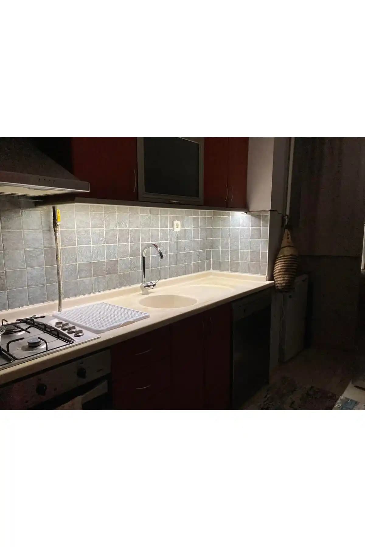 Bvs Elektronik Beyaz Şerit LED ile Modern ve Pratik İç Mekan Aydınlatma Çözümü