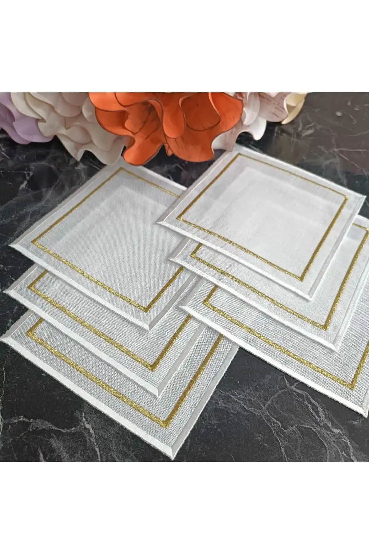 LASETU Ekru ve Gold Detaylı Kokteyl Peçetesi Şık ve Dayanıklı Tasarımıyla Öne Çıkıyor