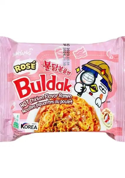 Samyang Buldak Rose Hot Chicken Flavor Ramen: Baharatlı ve Aromatik Noodle Deneyimi
