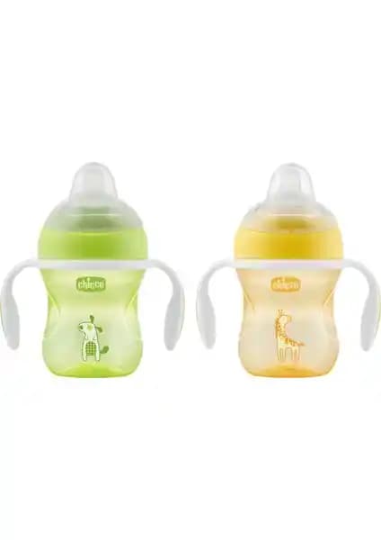 Chicco Geçiş Bardağı 200 ml 4 Ay+ – Silikon Uçlu, Sızdırmaz ve Kolay Kavrama