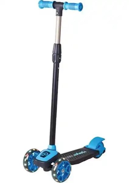 Çocuk Scooterları: Güvenlik, Konfor ve Dayanıklılık İçin İki Modelin Karşılaştırması