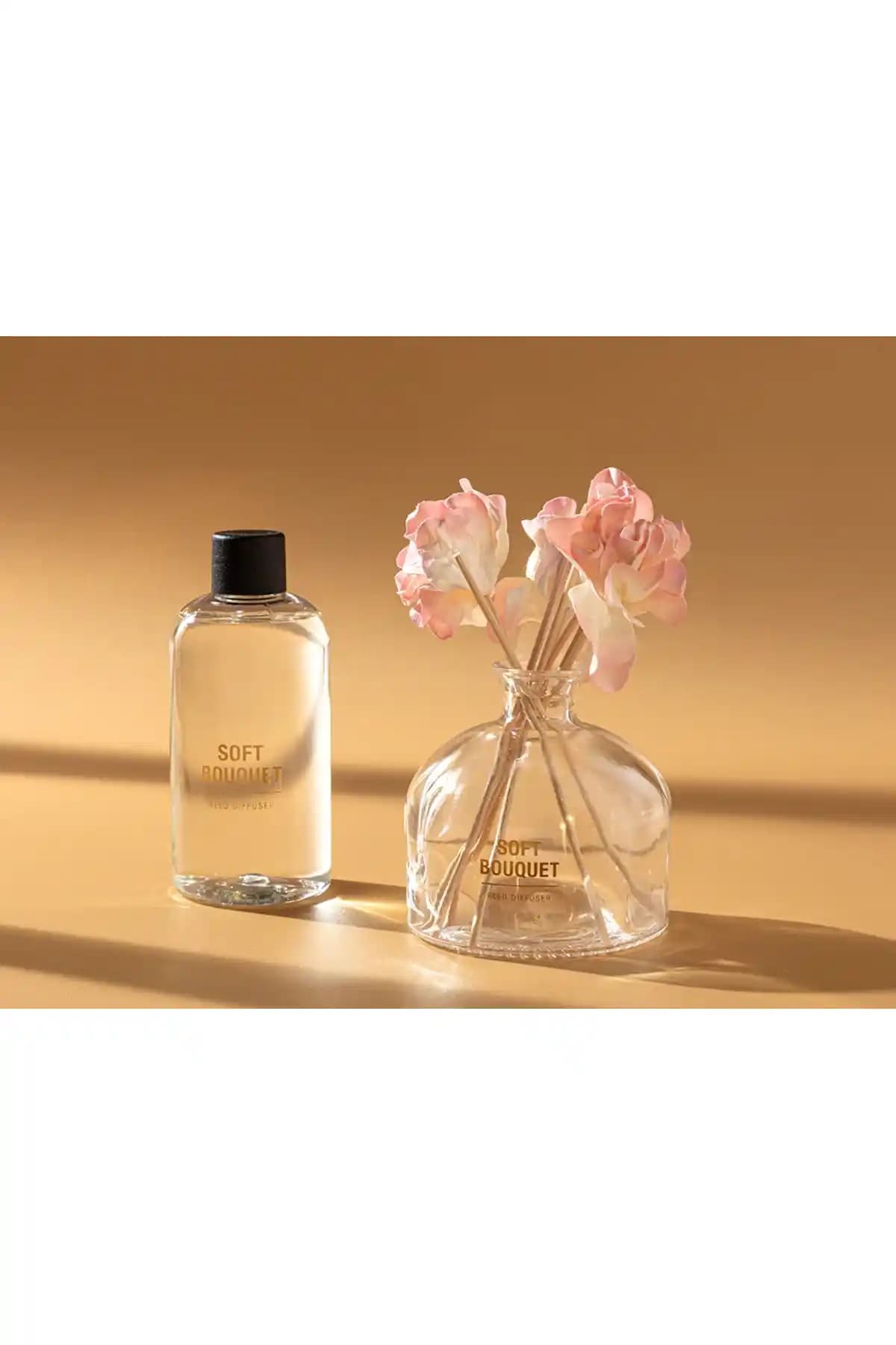 İngiliz Evi Soft Bouquet Kokulu Çubuk 200 ml: Flowertopia Temalı Zarif Oda Koku