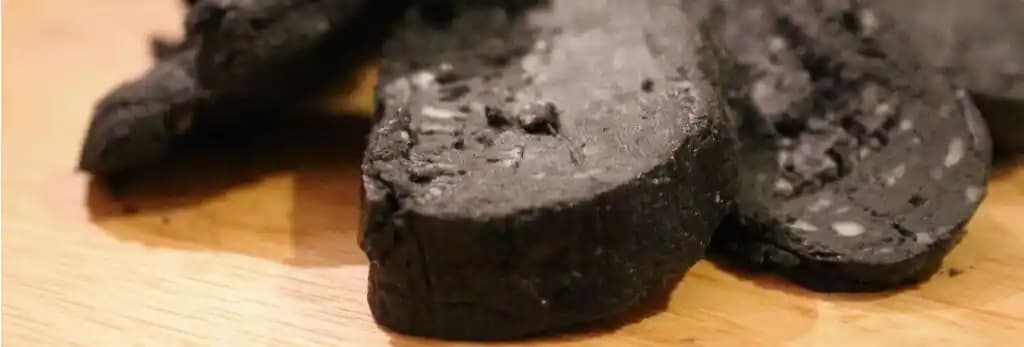 KARA: 2007'de DSP Media etiketiyle çıkış yapan dört üyeli Güney Kore kız grubu