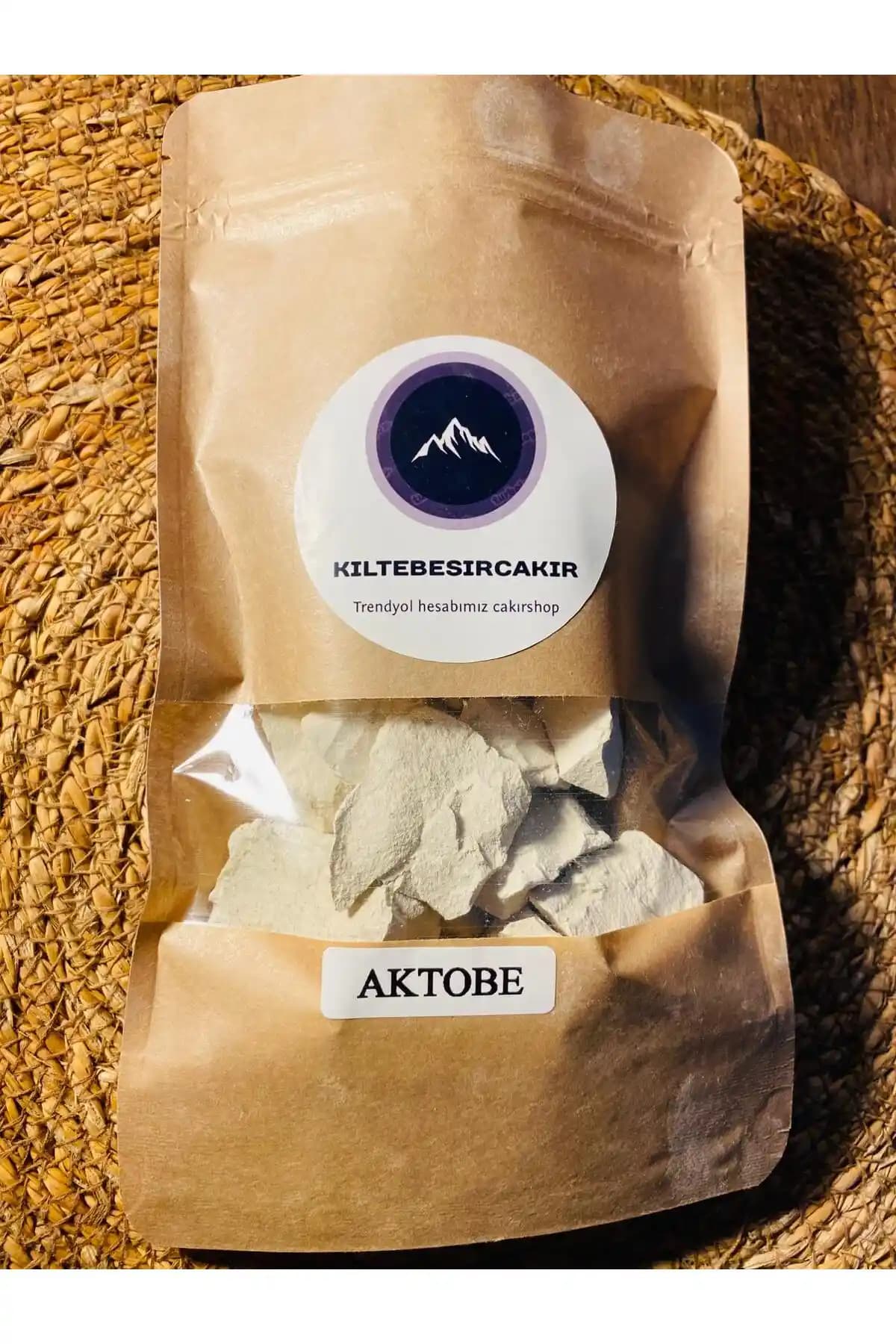 Karişik Atıştırmalık Aktobekil: Özellikler, Köken ve Tüketici Deneyimlerinin İncelenmesi