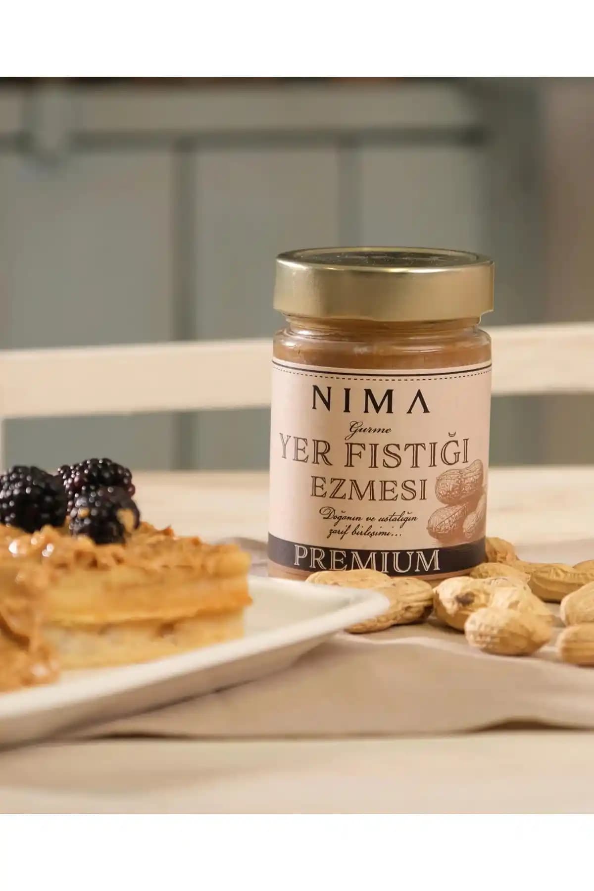 Nima Gurme Premium Yer Fıstığı Ezmesi – Doğal İçerik, Parçacıklı Kremsi Sürülebilir 350 g