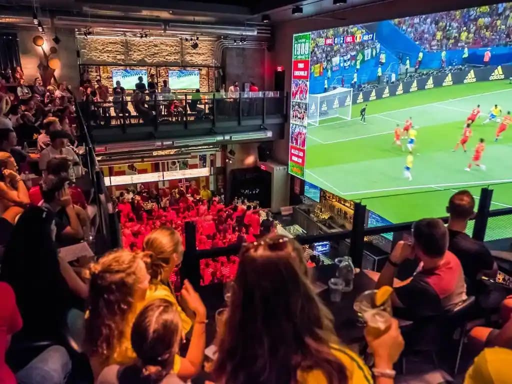 Scratch: Programlamaya Başlamak İçin Etkileşimli ve Ücretsiz Bir Platform