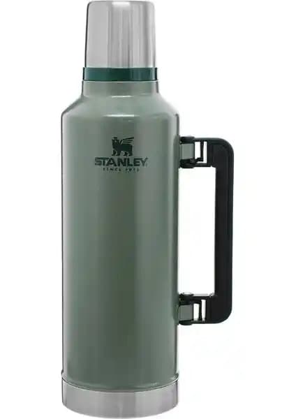 Stanley Klasik Vakumlu 2,3 L Termos ile Quencher Pipetli 1,18 L Termos Karşılaştırması
