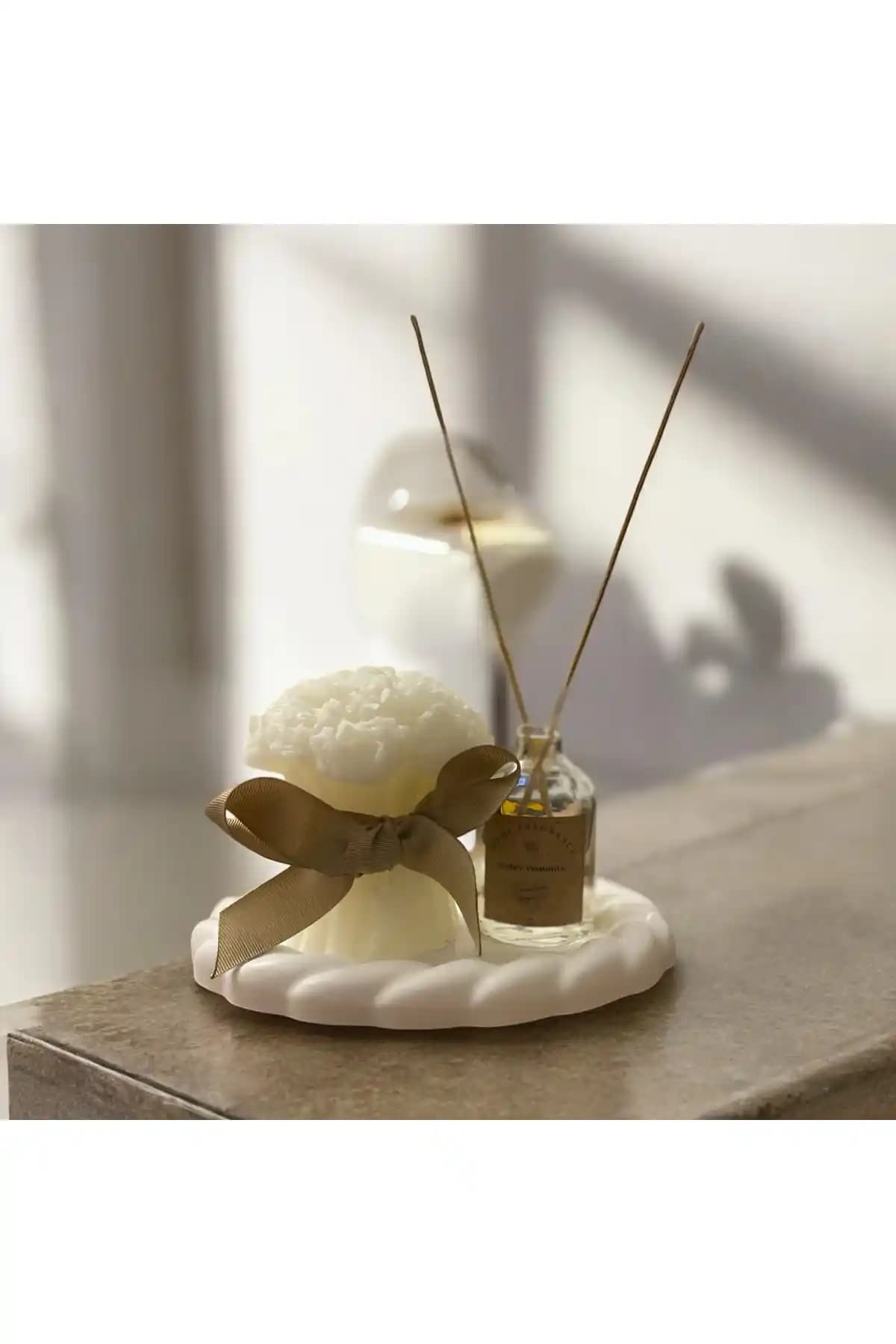 mislinapearls Çiçek Buketi Mum ve Amber Bambu Çubuklu Oda Kokusu Hediye Seti