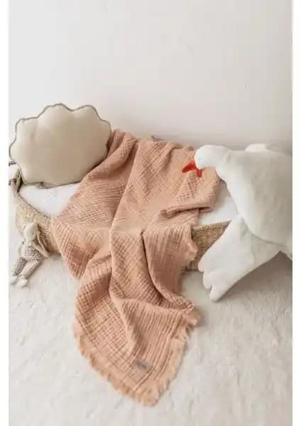 Zeypba Somon ve Pudra 4 Katlı Müslin Battaniye Modellerinin Detaylı Karşılaştırması