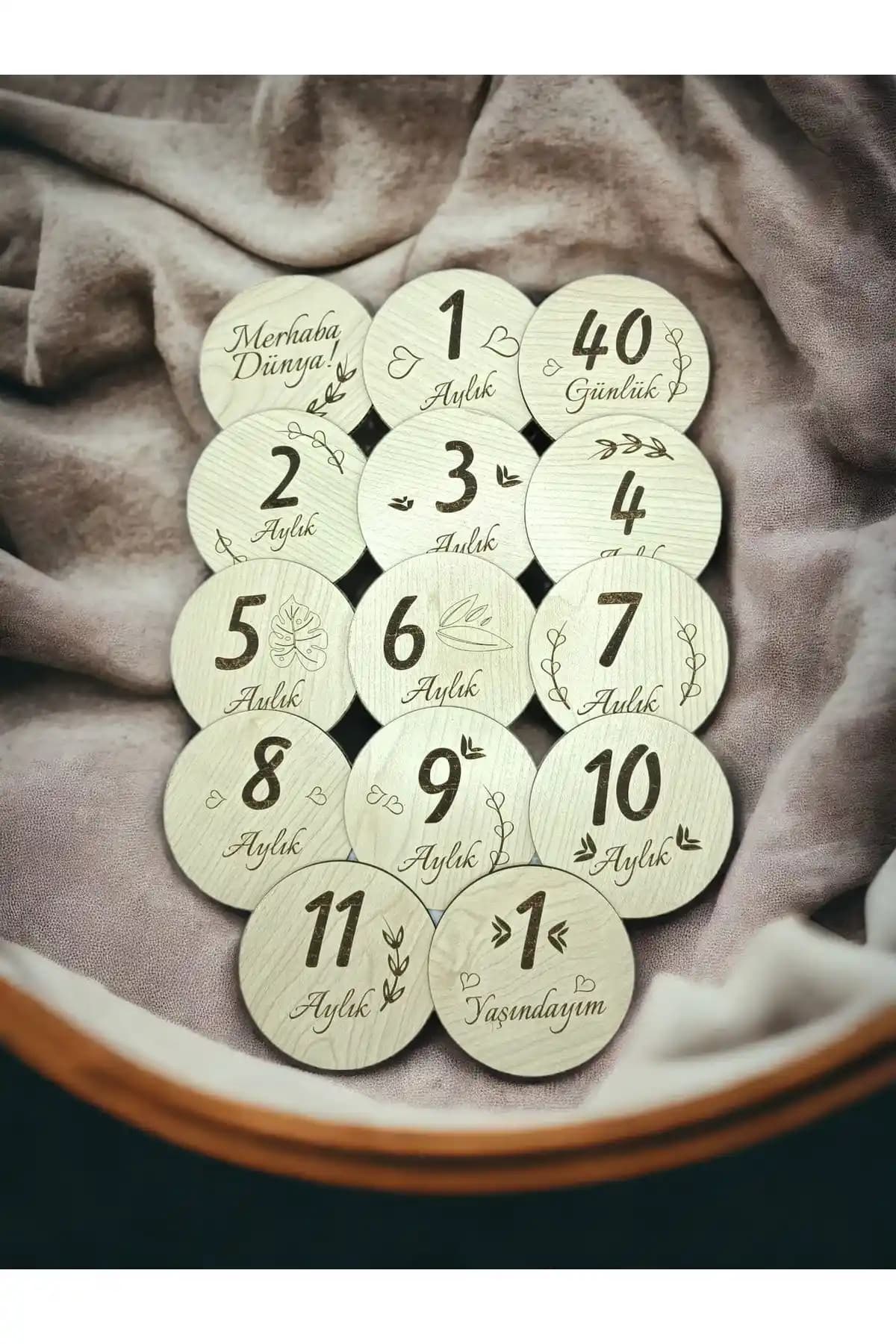 Ahşap Bebek Fotoğraf Kartları 12 Aylık Plak Seti ile Anılarınızı Ölümsüzleştirin