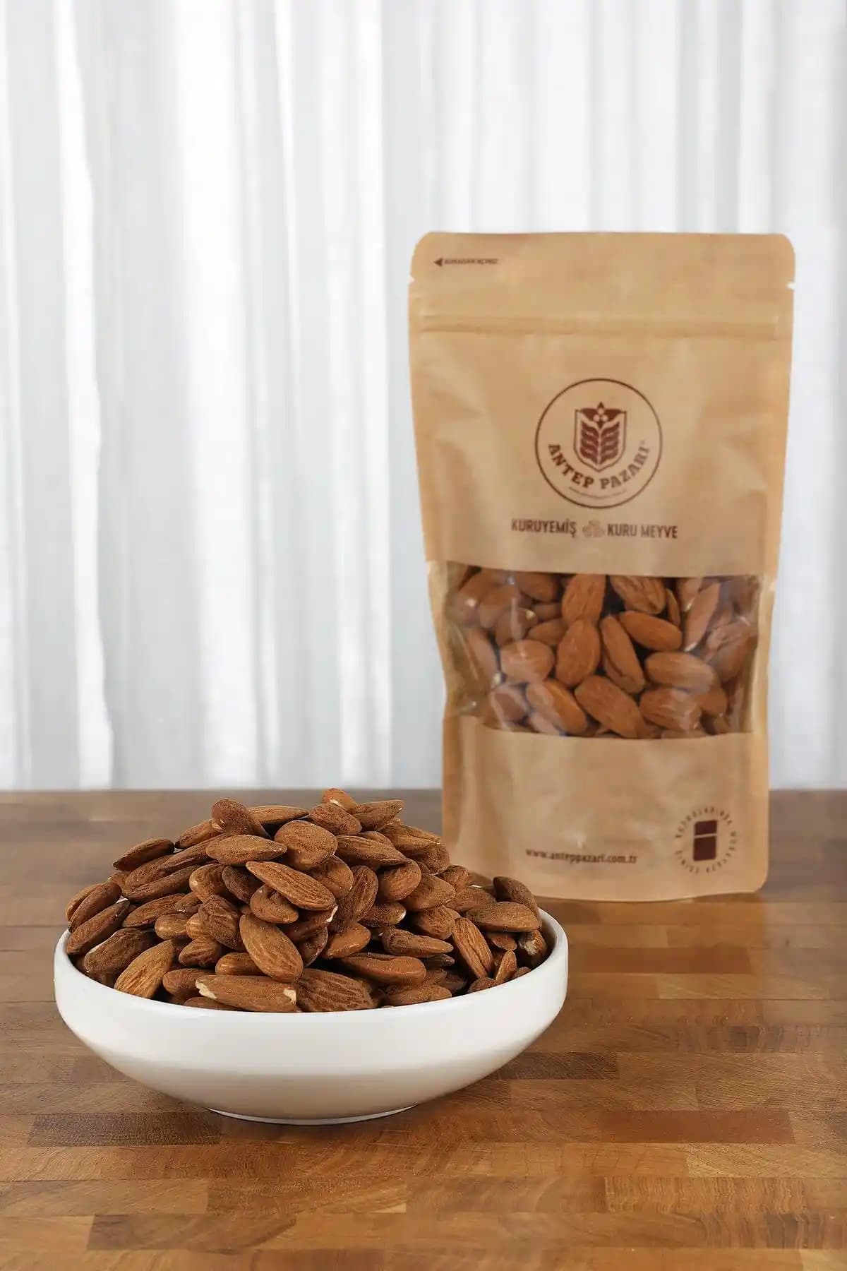 Antep Pazarı Yerli Çiğ Badem 100 Gr Doğal ve Sağlıklı Atıştırmalık Seçeneği