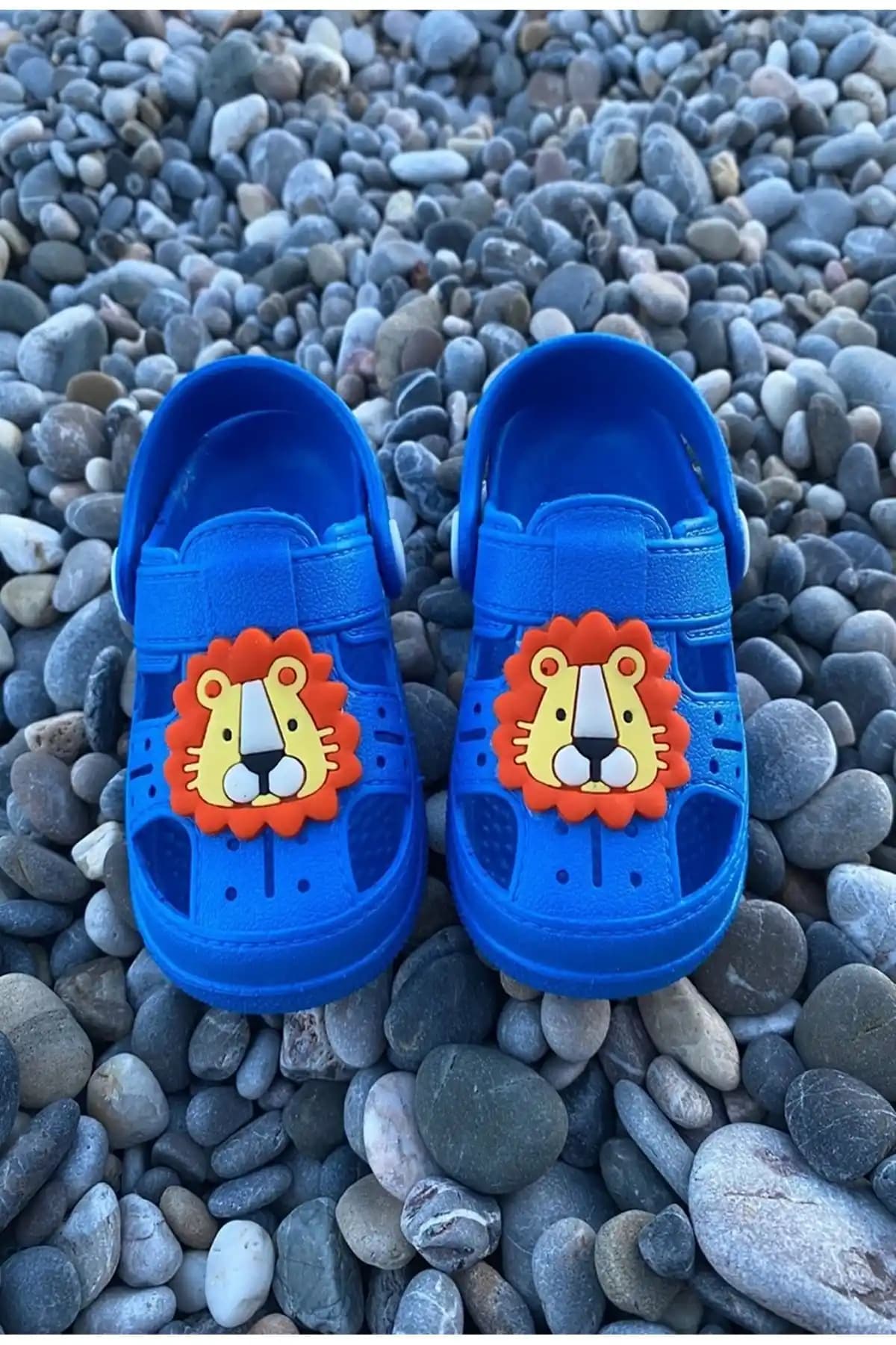 Ceox Günlük Ortopedik Kaydırmaz Tabanlı Çocuk Sandaletleri ve Özellikleri