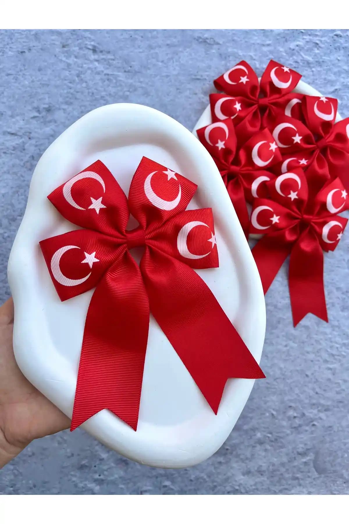 Çocuklar İçin 29 Ekim Bayraklı Saç Tokası: Şık ve Anlamlı Milli Bayram Aksesuarı