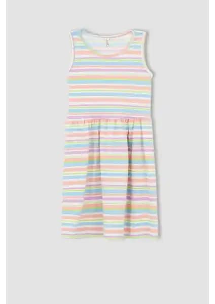 DeFacto Kız Çocuk Yazlık Desenli Pamuklu Elbise Rahat ve Şık Tasarım