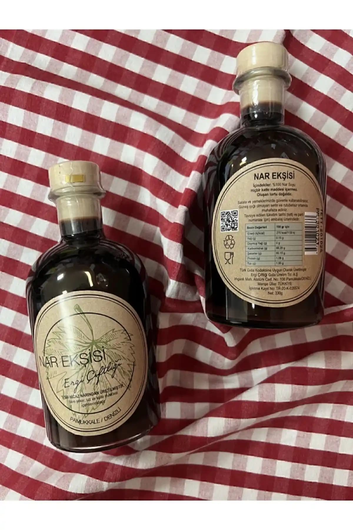 Ergi Çiftliği %100 Nar Ekşisi: Doğallık ve Kalitenin Buluştuğu Sağlıklı Alternatif