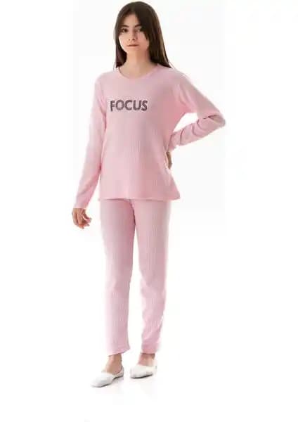 FullaModa Focus Baskılı Kız Çocuk Pijama Takımı: Konfor ve Şıklığın Buluşması