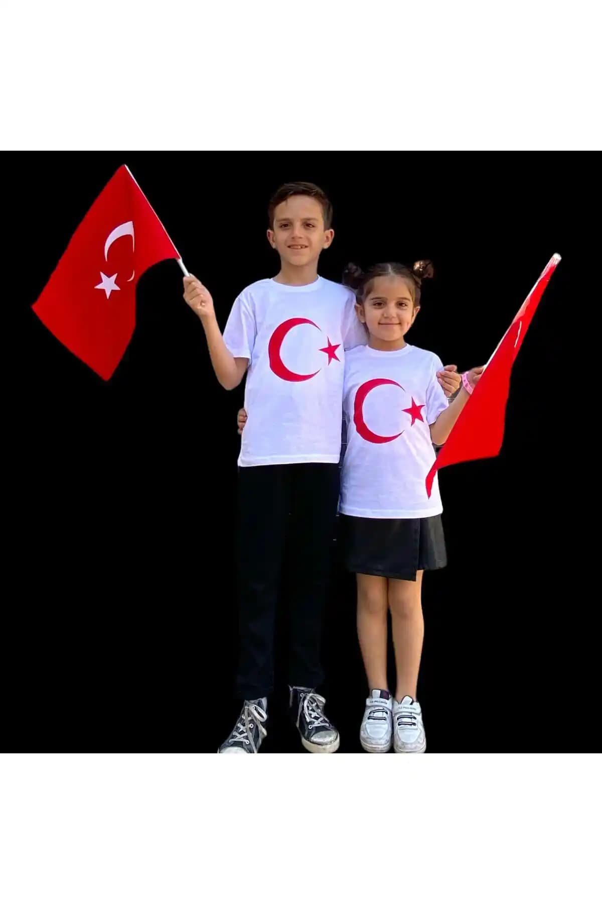 İFBA KIDS Türk Bayraklı Unisex Çocuk T-shirtleri Kalite ve Şıklık Bir Arada