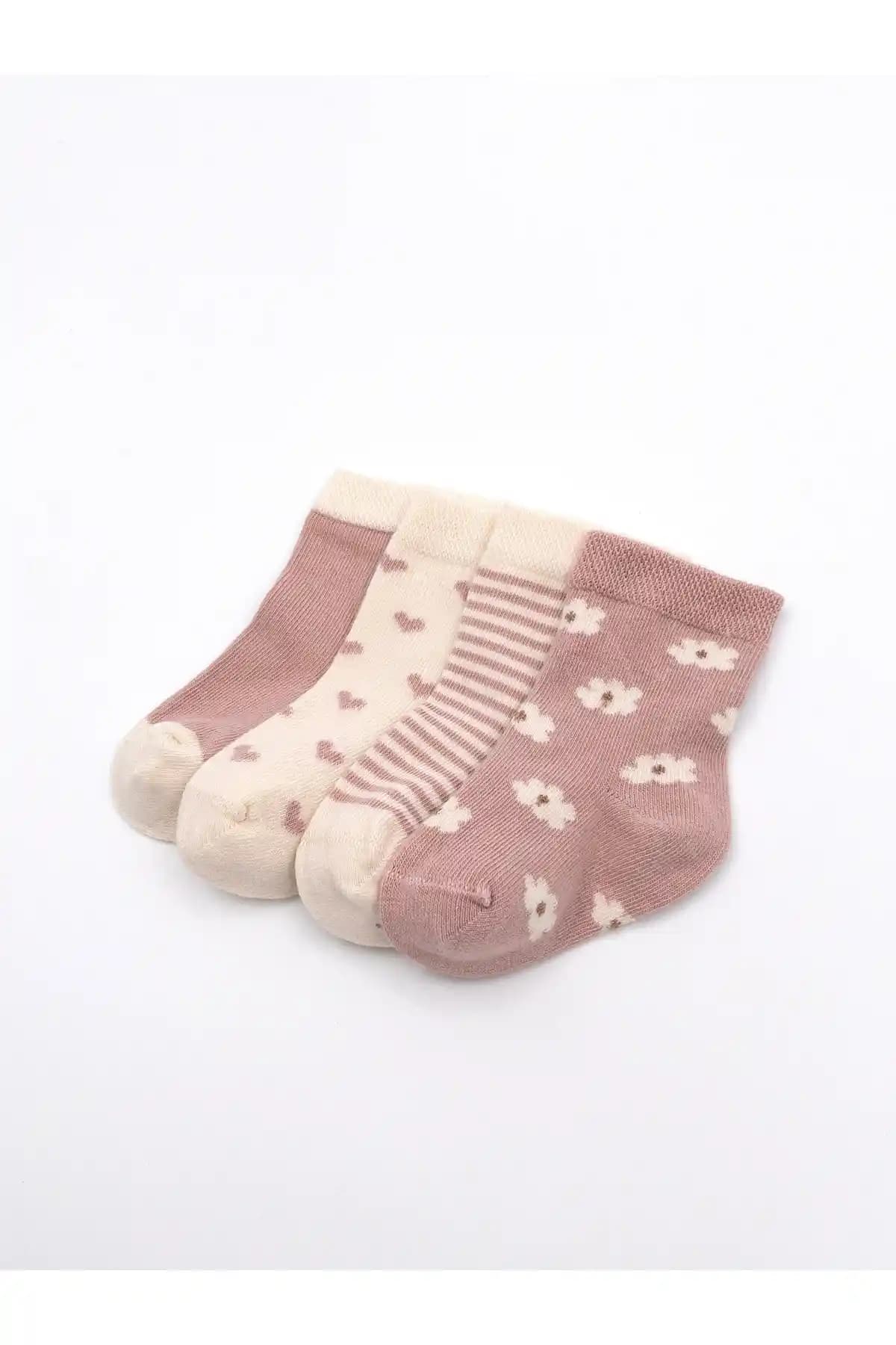 Karamila 4'lü Organik Dikişsiz Bebek Çorapları: Sağlıklı ve Şık Günlük Kullanım Alternatifi