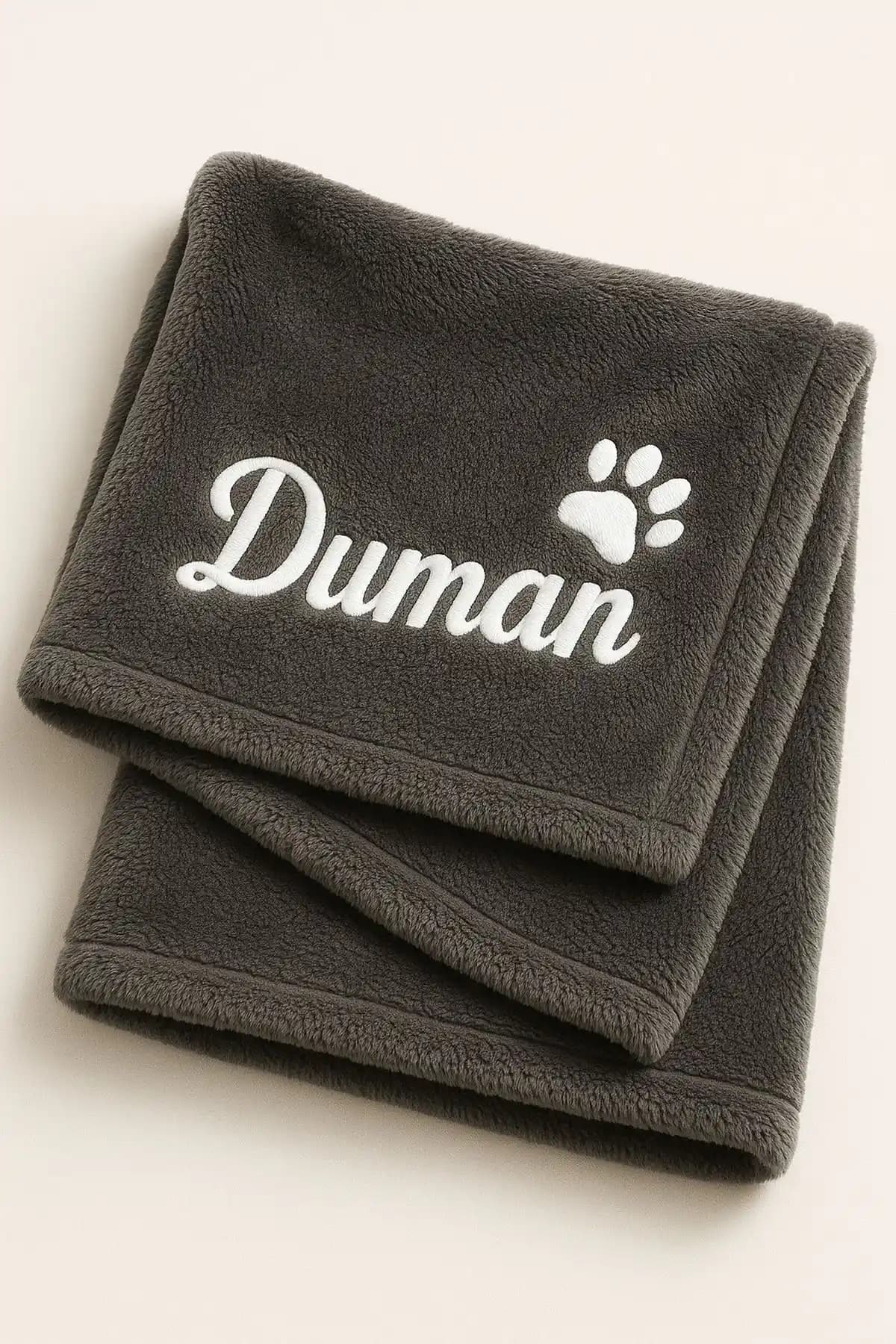 Kişiye Özel Welsoft Kedi ve Köpek Battaniyesi: Şık ve Konforlu Evcil Hayvan Ürünü