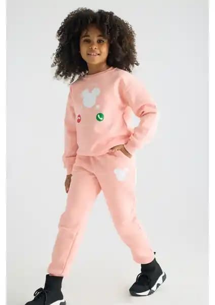 Kız Çocuk Giyiminde Zepkids Takım ve DeFacto Tayt Karşılaştırması