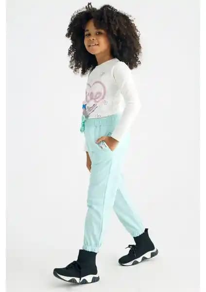 Kız Çocukları İçin Rahat ve Şık Tayt ve Eşofman Altı Seçenekleri İncelemesi