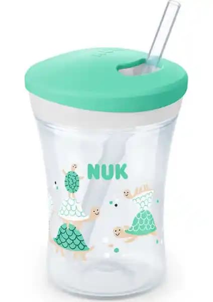 Nuk Action Cup ve Evo 230 ml Çocuk Alıştırma Bardakları Karşılaştırması