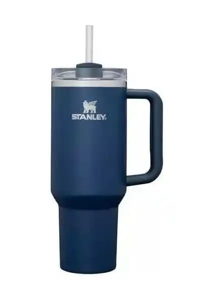Stanley Termos Karşılaştırması: 1.18 Lt Pipetli ve 1.06 Lt Quick Flip Modelleri