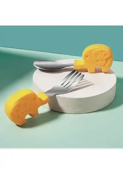 Yongtai ve Babyfeed Bebek Kaşık ve Çatal Setleri Karşılaştırması