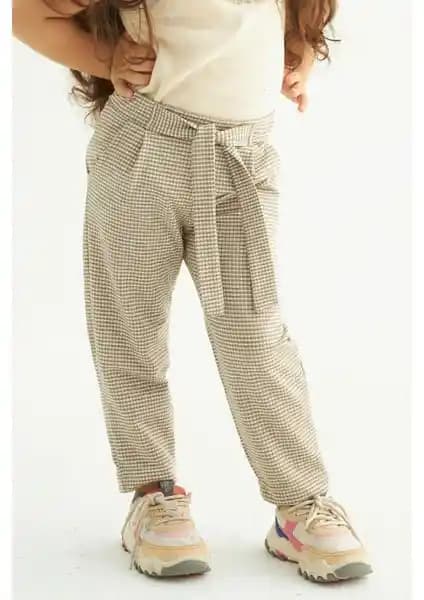 Zepkids Ekose Desenli Beli Kuşaklı Bej Renk Kız Çocuk Pantolon Analizi ve Özellikleri