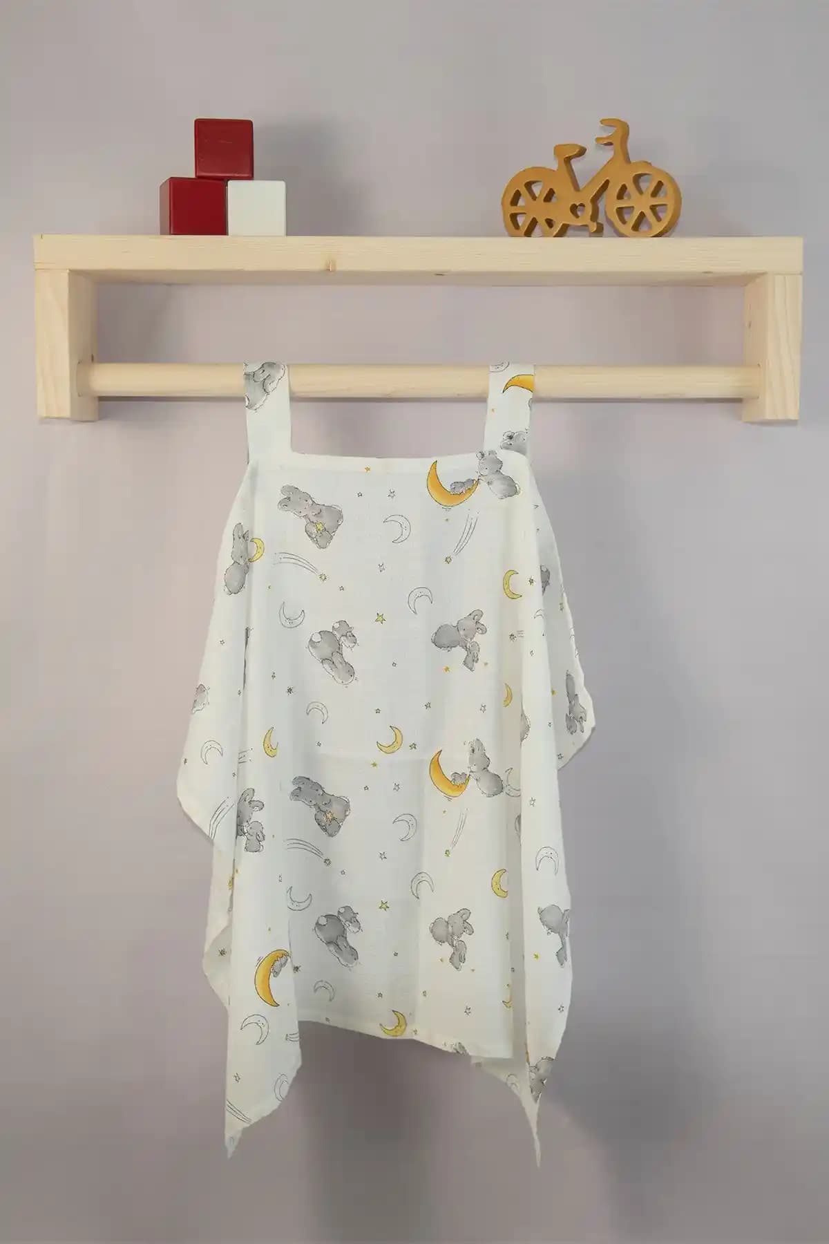 Emzirme önlükleri karşılaştırması: pamuklu ve balenli modellerin özellikleri ve kullanımı