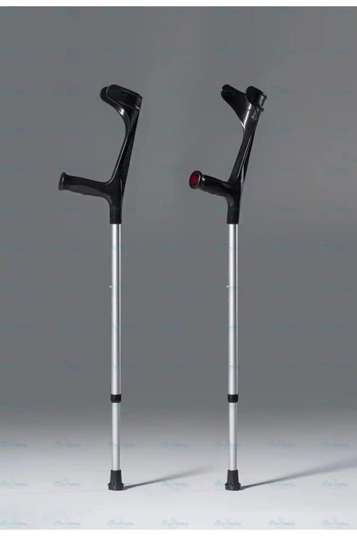 Ermöztürk Medikal Kanedyen Koltuk Değneği: Hafif, Ayarlanabilir ve Kullanıcı Dostu Medikal Destek Ürünü