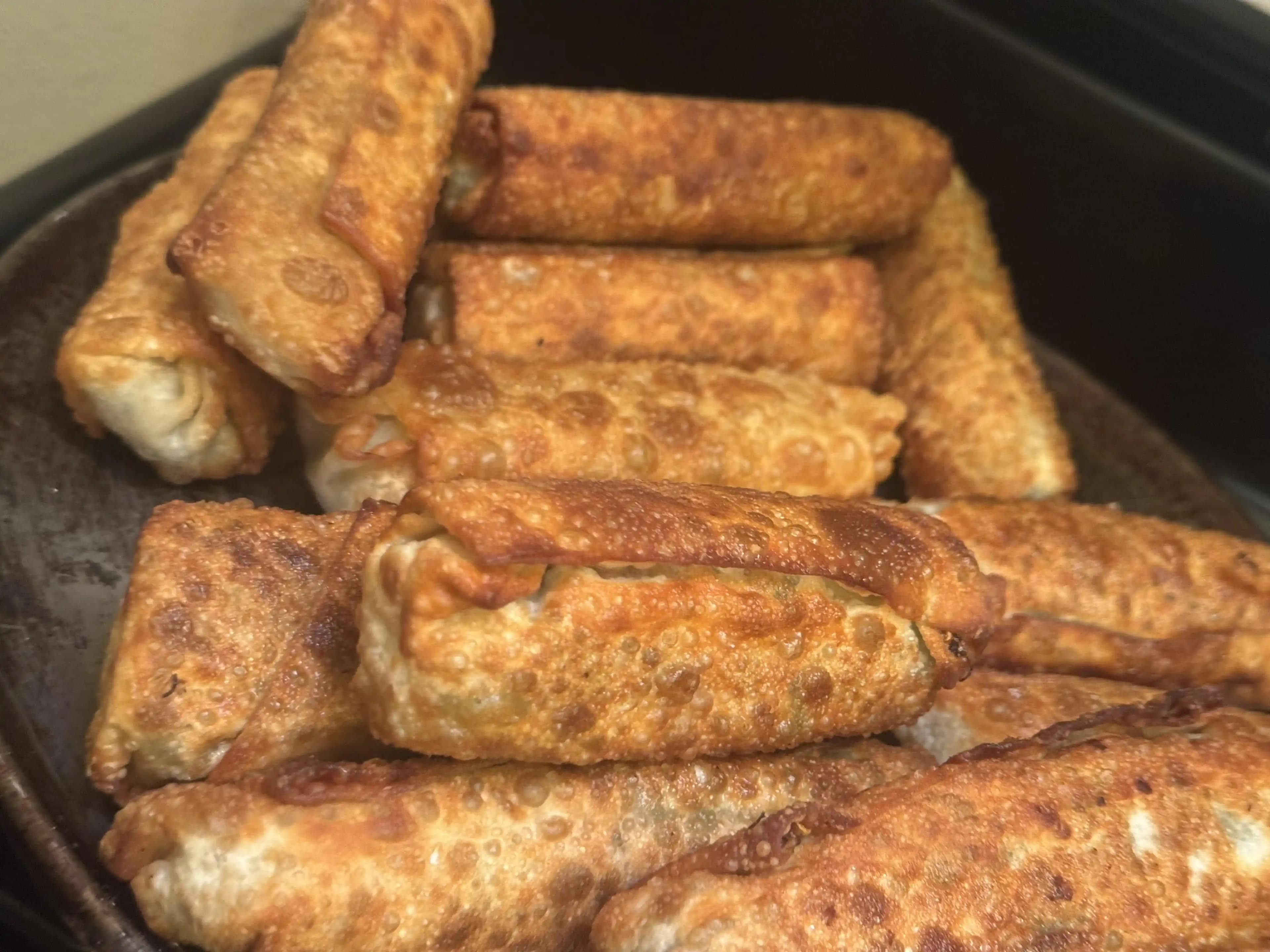 Evde Ekonomik ve Lezzetli Egg Roll Hazırlama Yöntemleri ve Pişirme Teknikleri