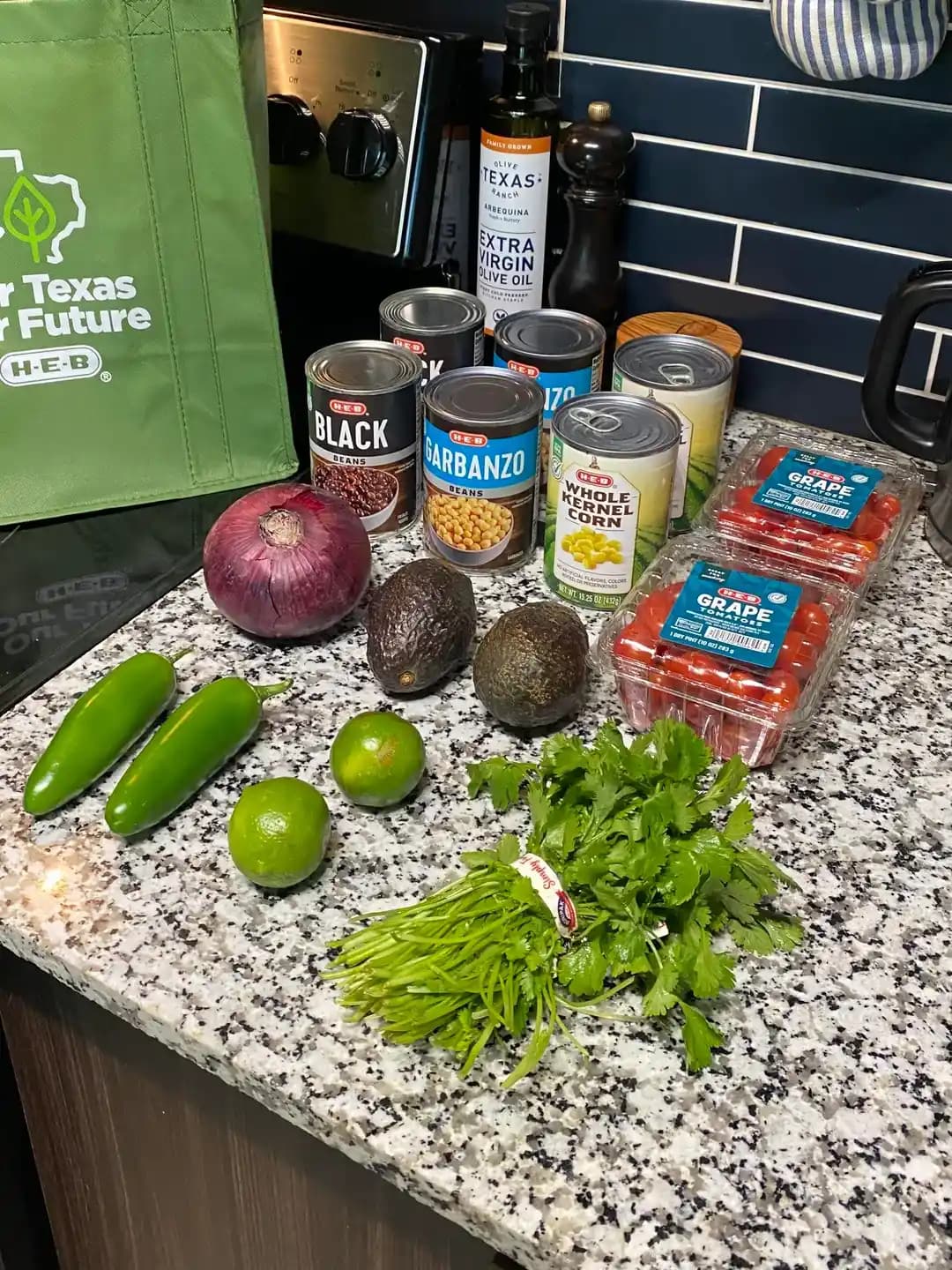 Güneybatı Fasulyesi Salatası: Malzemeler, Hazırlık ve Bölgesel Fiyat Analizi