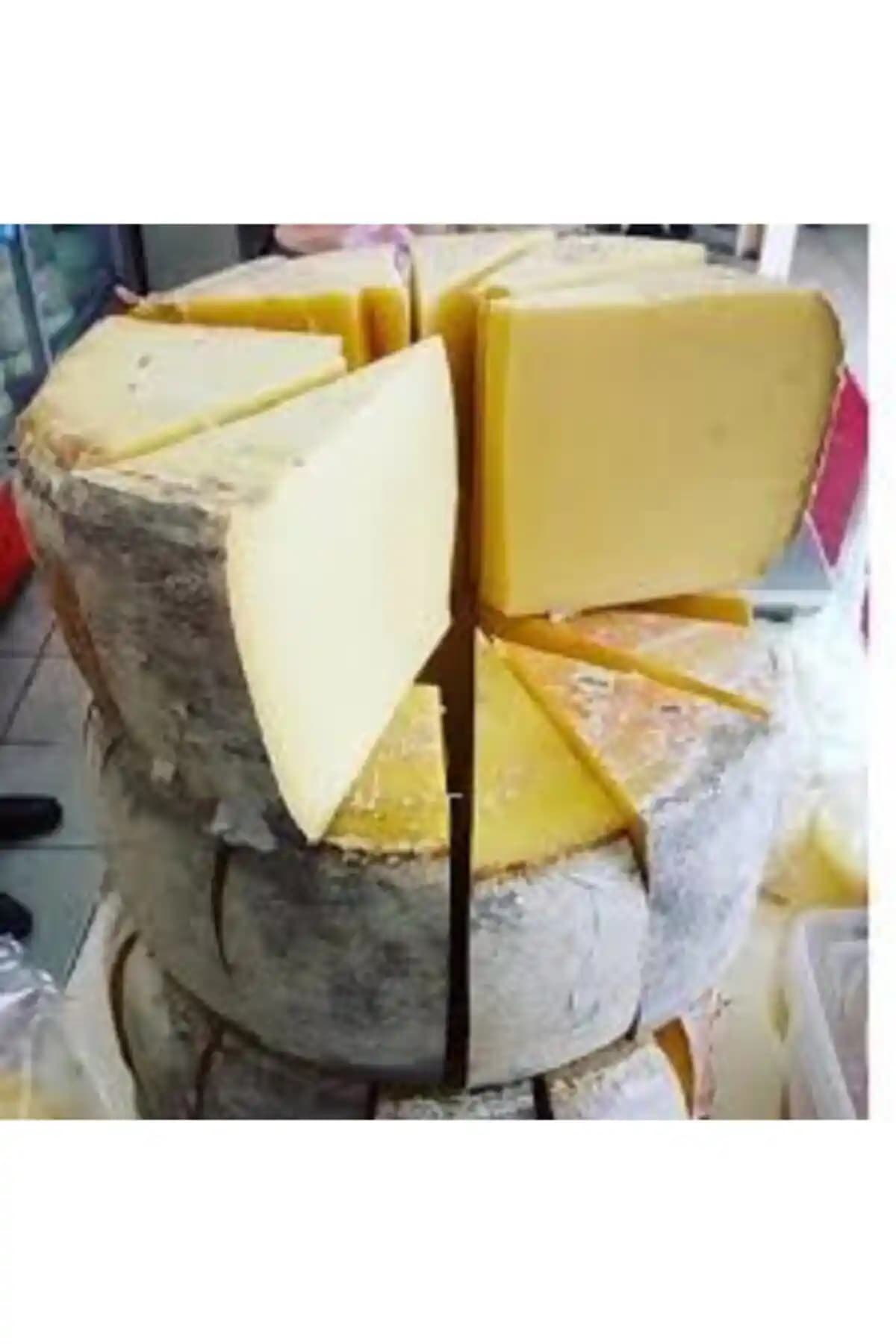 Kars Eski Kaşar Peynirinin Doğal ve Organik Özellikleri ve Kullanım Alanları