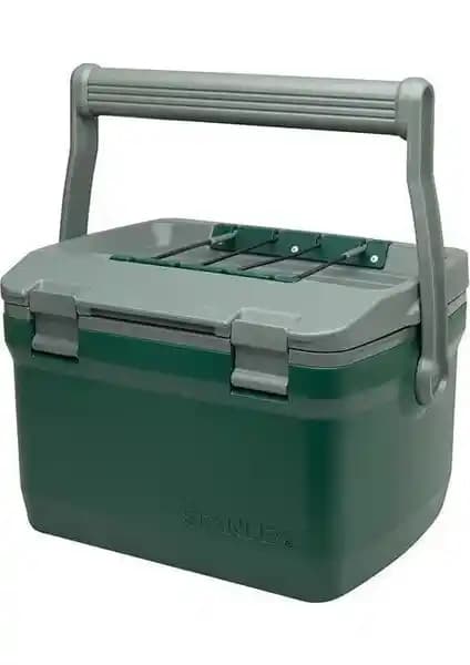 Stanley Adventure Taşınabilir 6.6 L Soğutucu Çanta ve Classic Termos Karşılaştırması