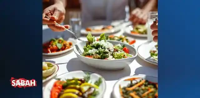 Yoğun Yaşamda Sağlıklı ve Pratik Yemek Önerileri: Protein, Sebze ve Tahıllarla Dengeli Öğünler