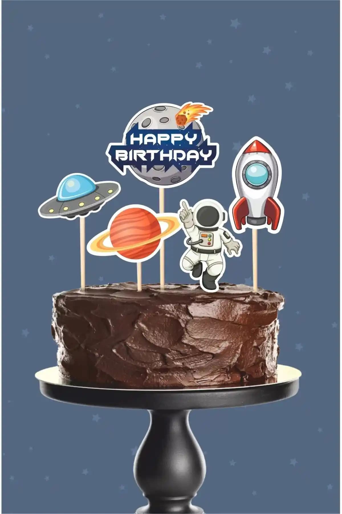 Uzay Temalı Doğum Günü Setleri Karşılaştırması: Pasta Süsü ve Parti Konsepti Seçenekleri