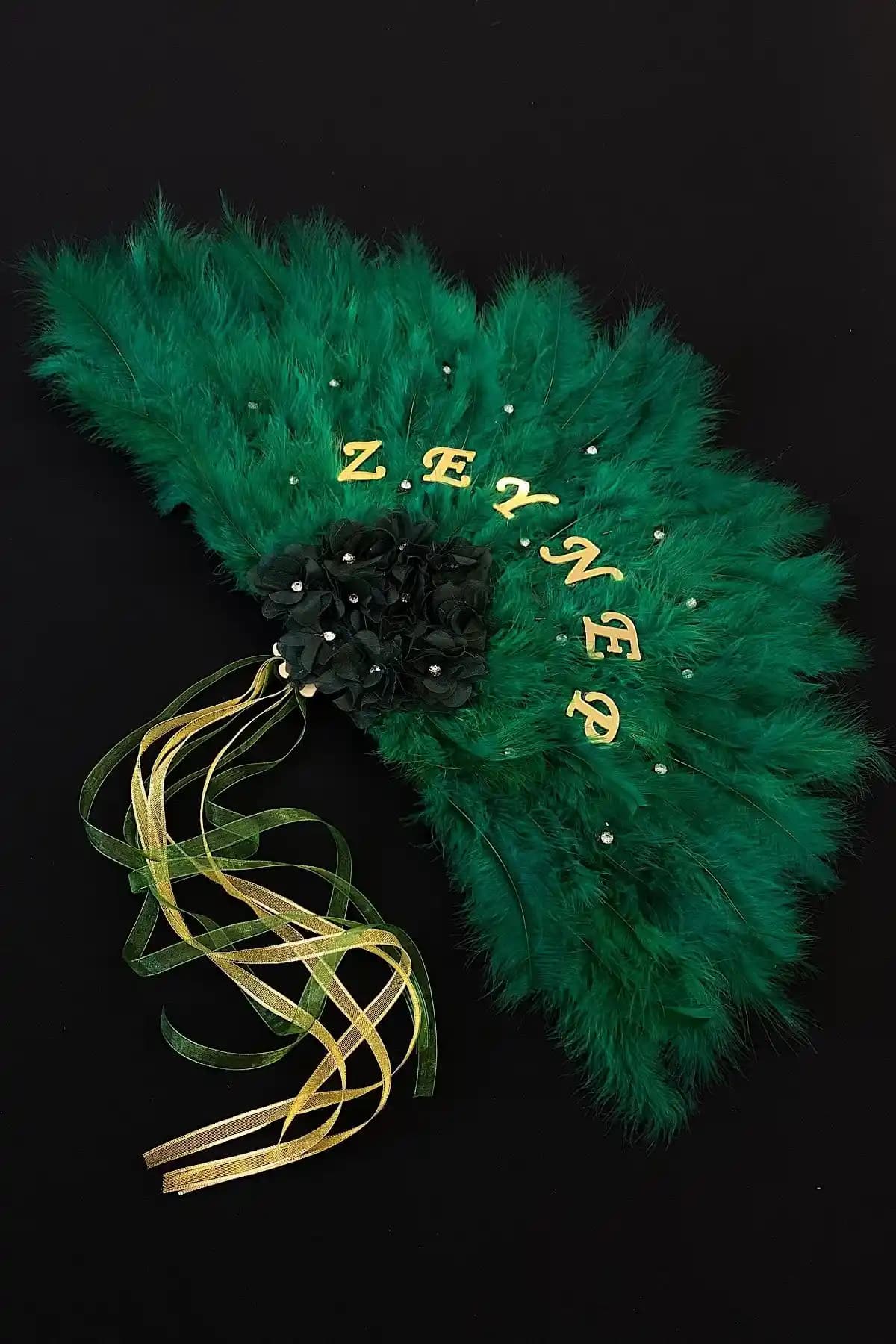 ZEYMERADE Yeşil Gelin Yelpazesi: Zarif ve Pratik Düğün ve Özel Gün Aksesuarı