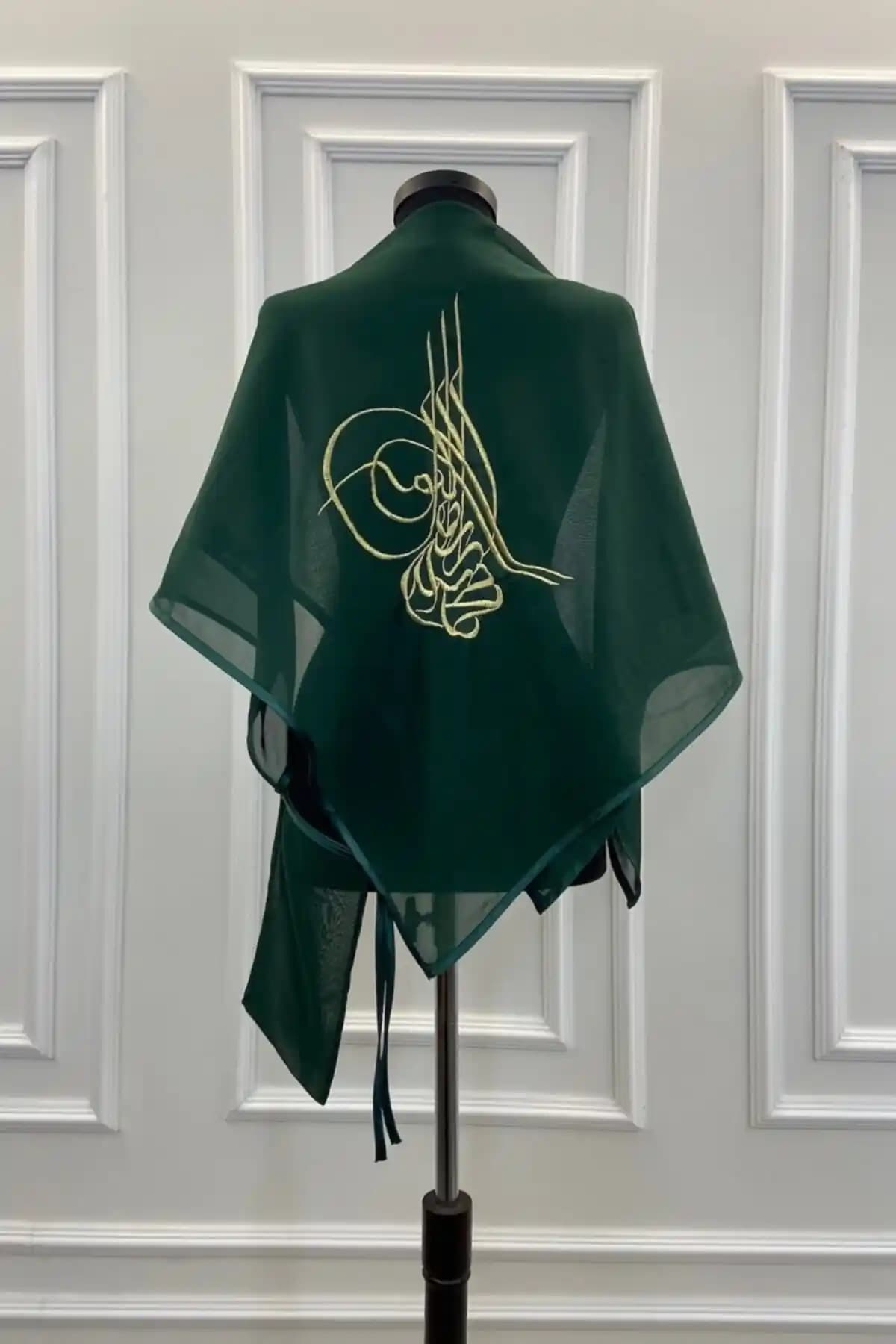 ZEYMERADE Yeşil Şifon Damat Omuz Örtüsü Geleneksel ve Modern Tasarım