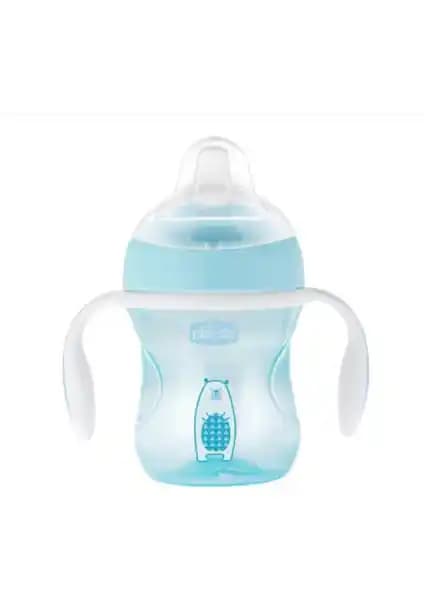 Bebekler İçin En Uygun Geçiş ve Pipetli Bardaklar Karşılaştırması